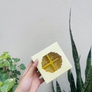 4 CAVITY CHOCOLATE BOX YELLOW- pack of 10pcs