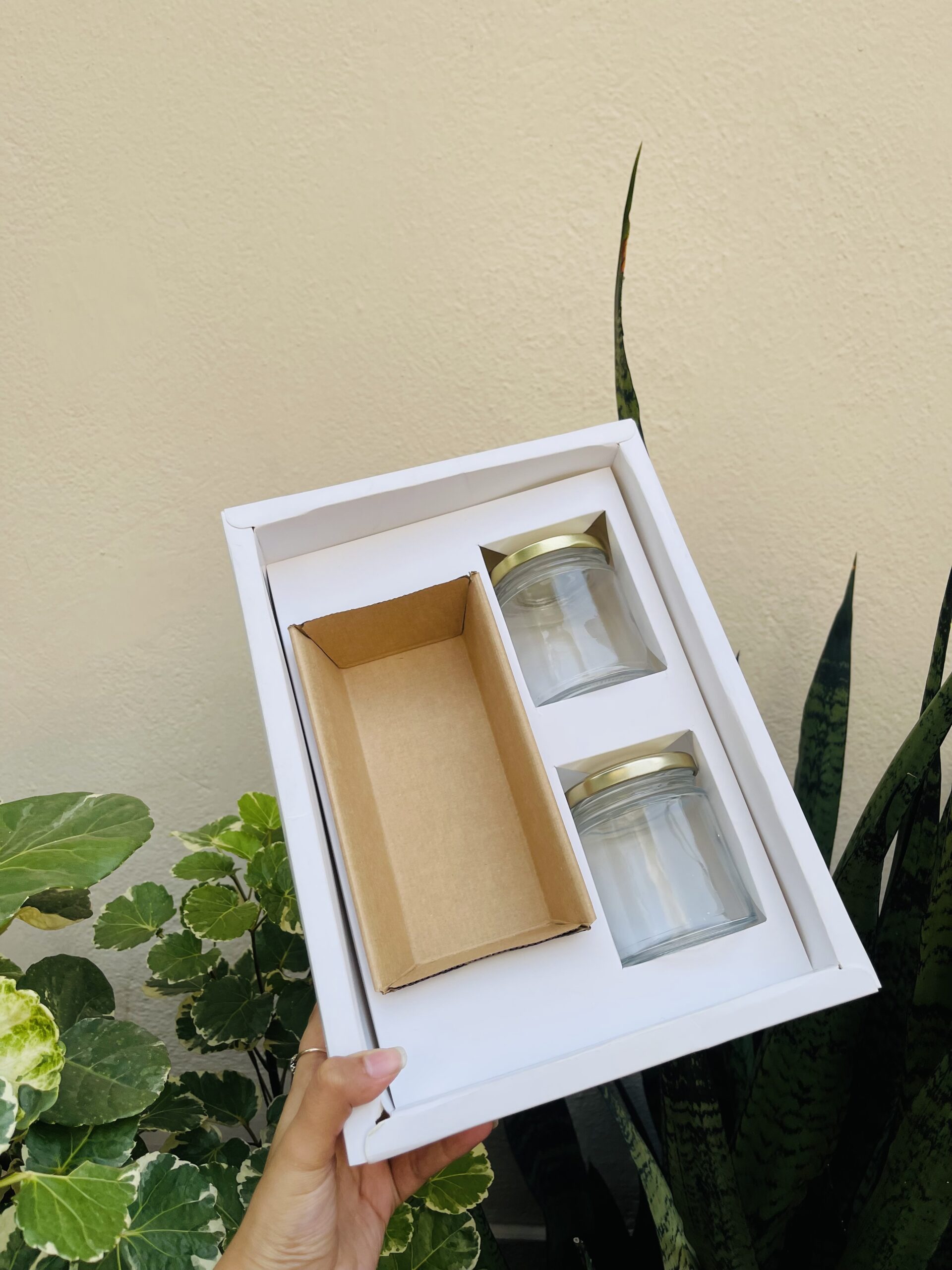 CAVITY COMPARTMENT SHEET for hamper boxes ( only sheet, no box no jars no tubs )