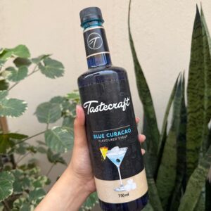 TASTECRAFT BLUE CURACAO FLAVOURED SYRUP - 750 ML PACK