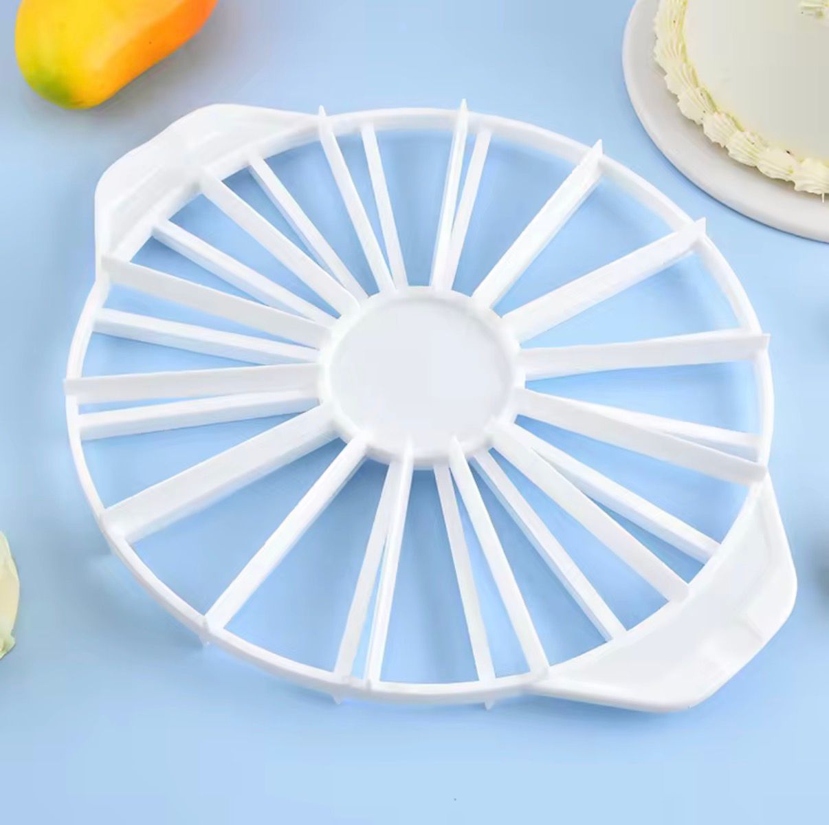 PASTRY SLICER/DIVIDER