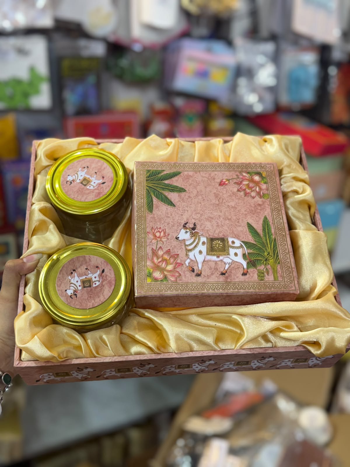 PREMIUM TRAY WITH 2 JARS AND PRINTED BOX (10/12/2.5″)